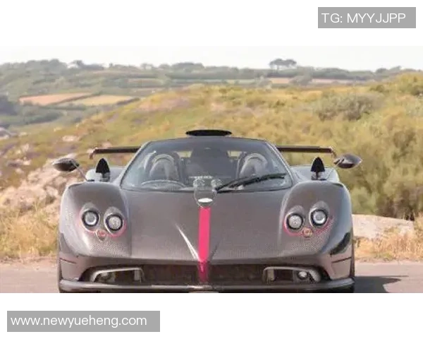 足球明星豪车盘点：他们开的是哪些顶级豪车和超跑品牌